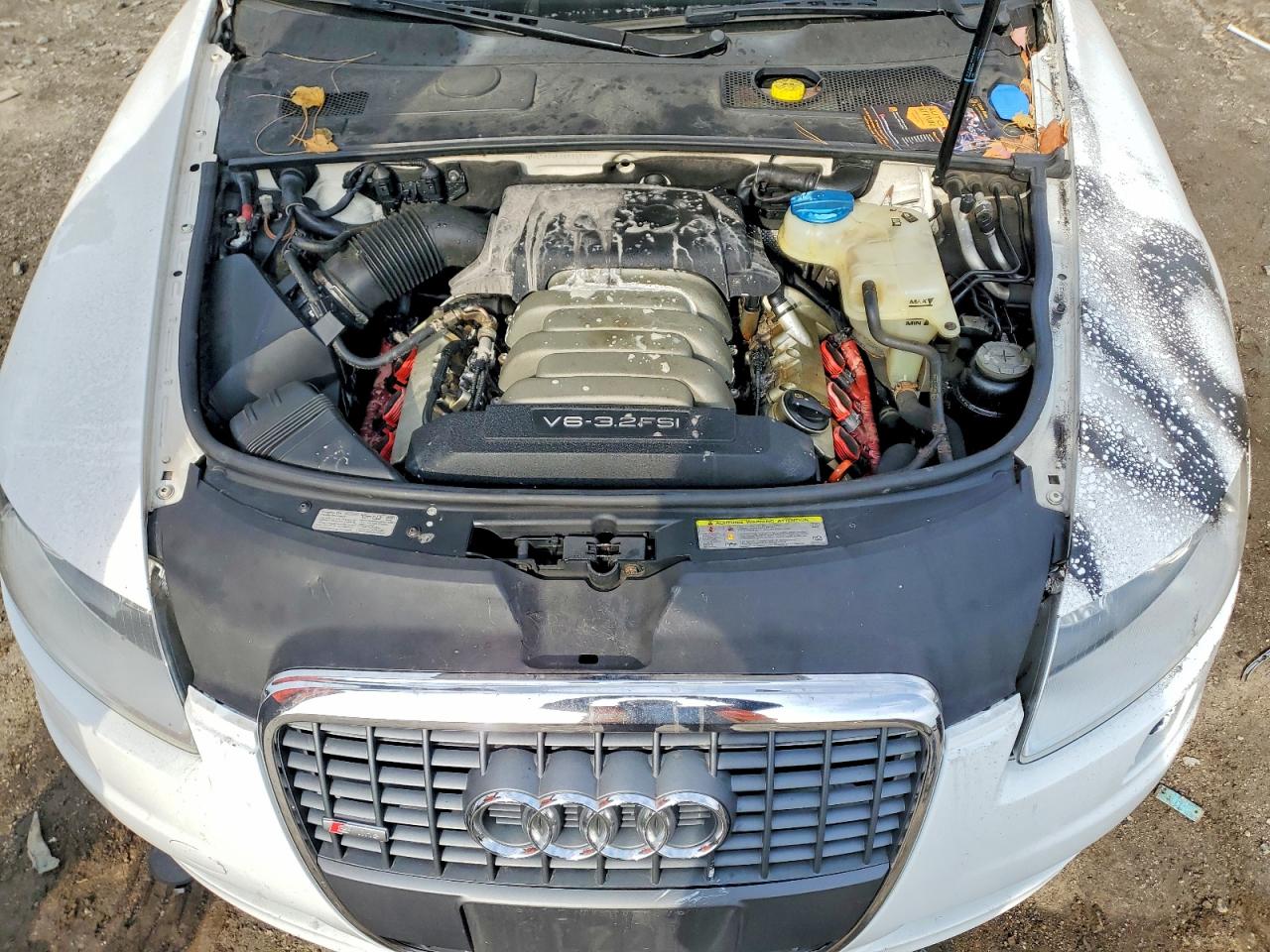 Audi A6 S-line 3.2 Quattro