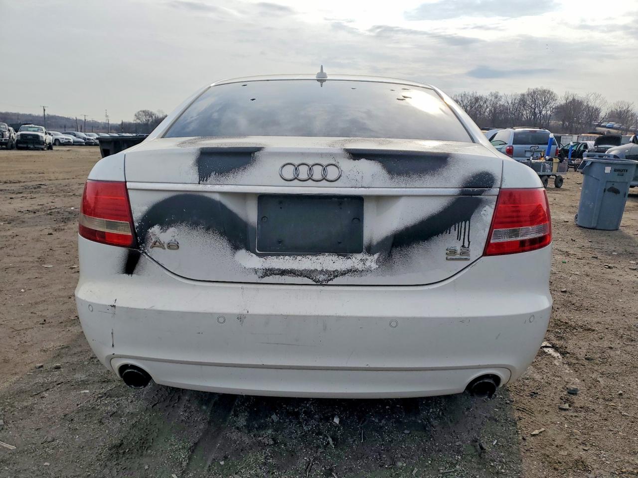 Audi A6 S-line 3.2 Quattro