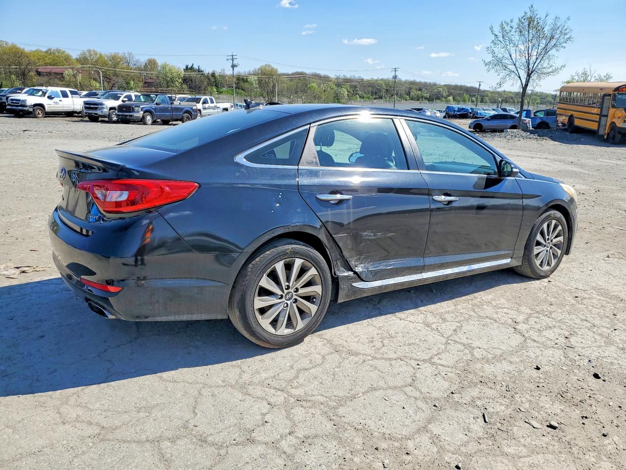 Hyundai SONATA Sport