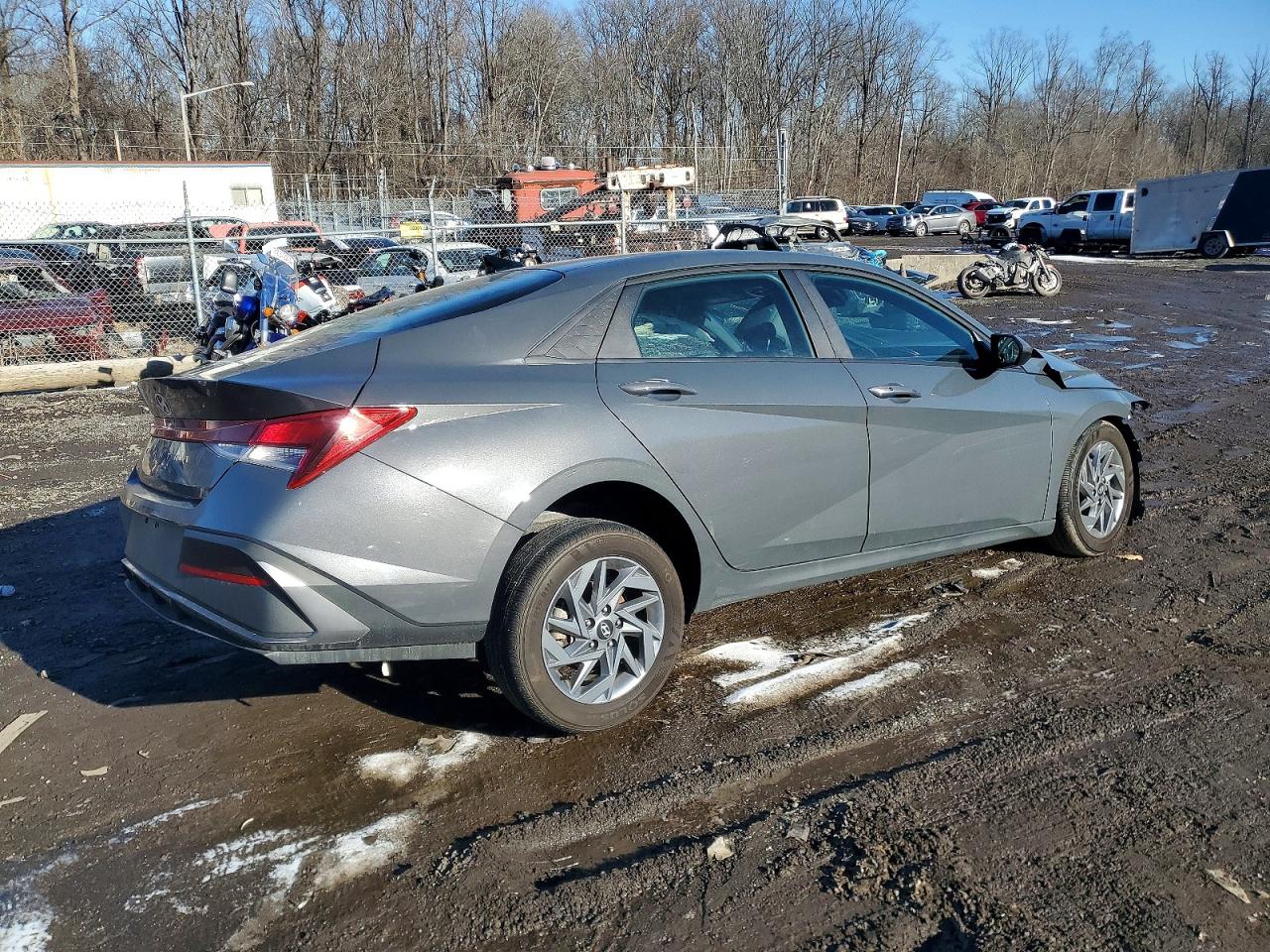 Hyundai ELANTRA Sel