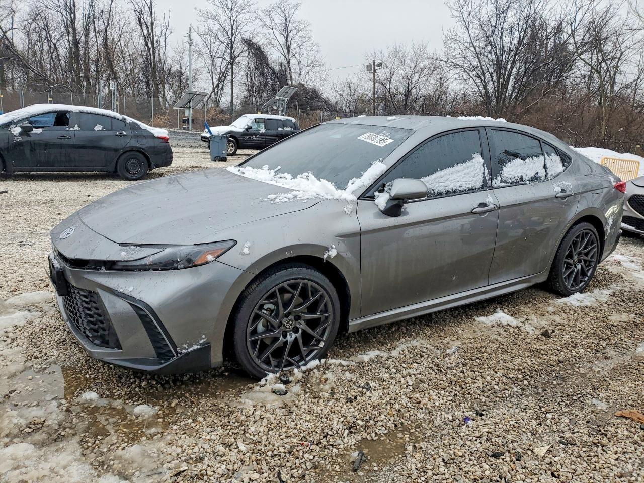 Salvage Toyota Camry Image