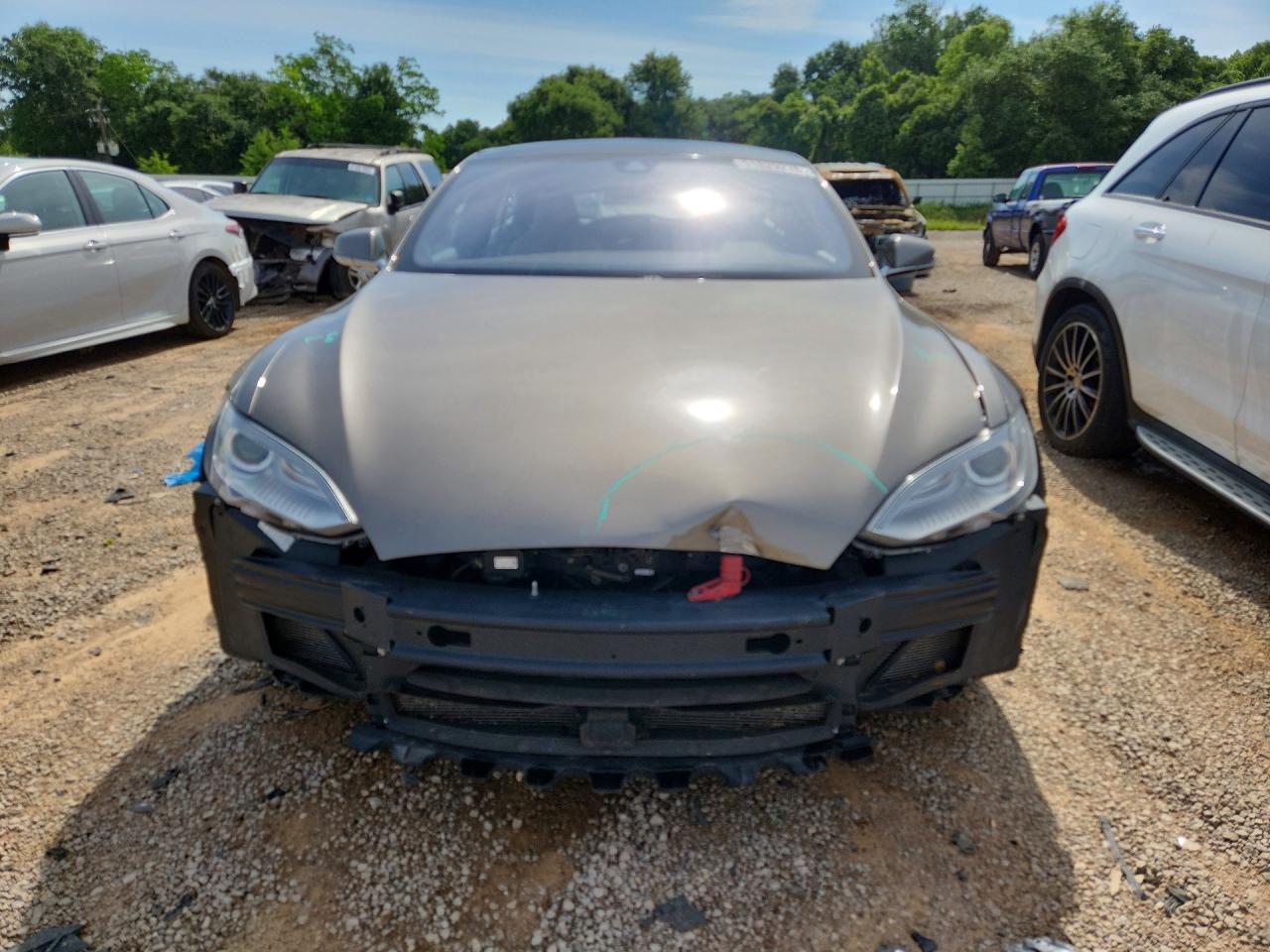 Tesla Model S P85d