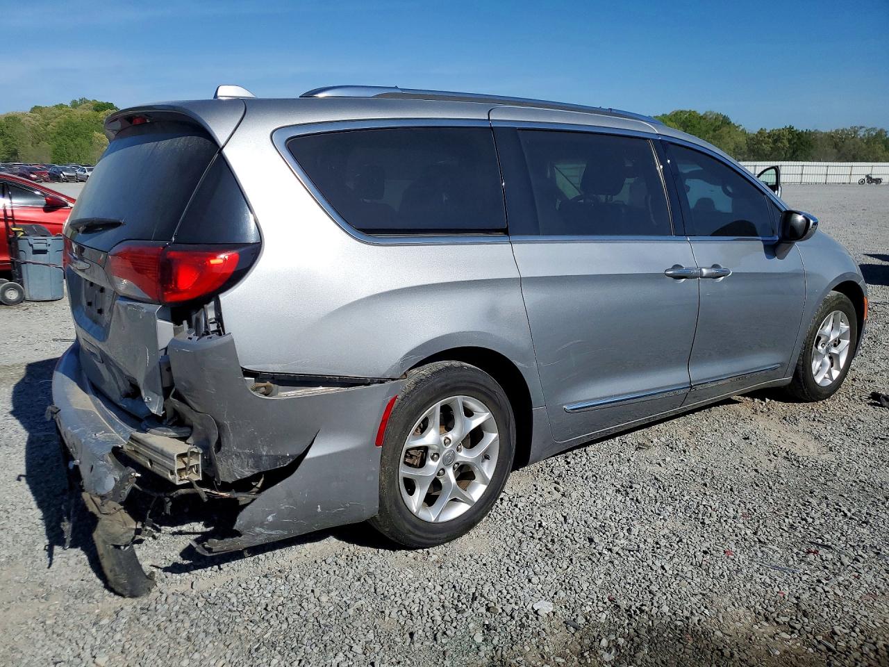 Chrysler Pacifica