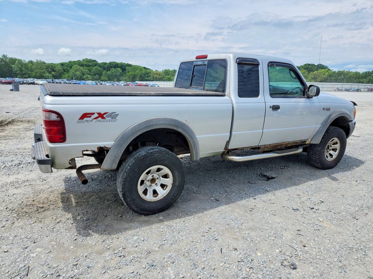 Ford Ranger Super Cab