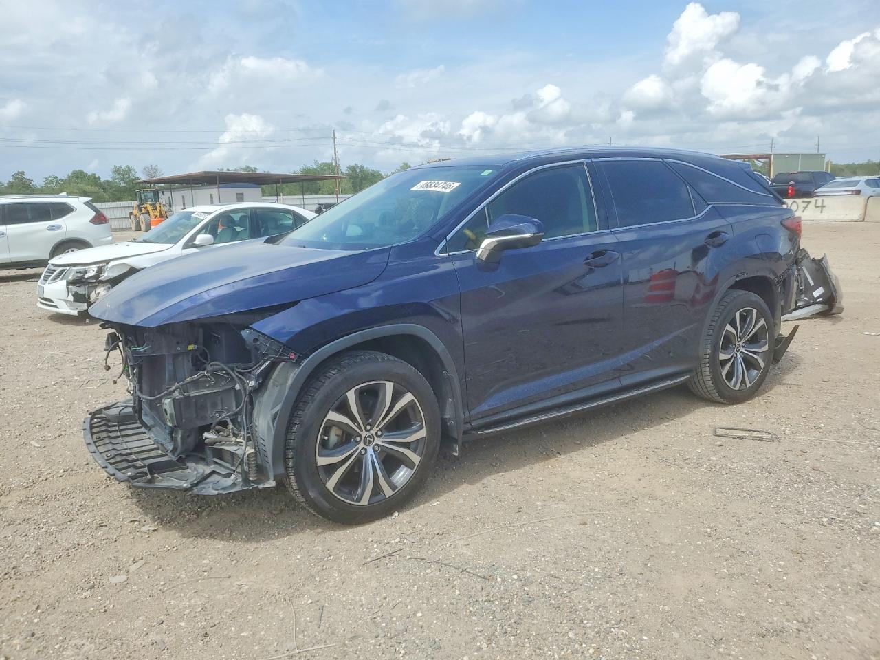 Salvage Lexus RX Image