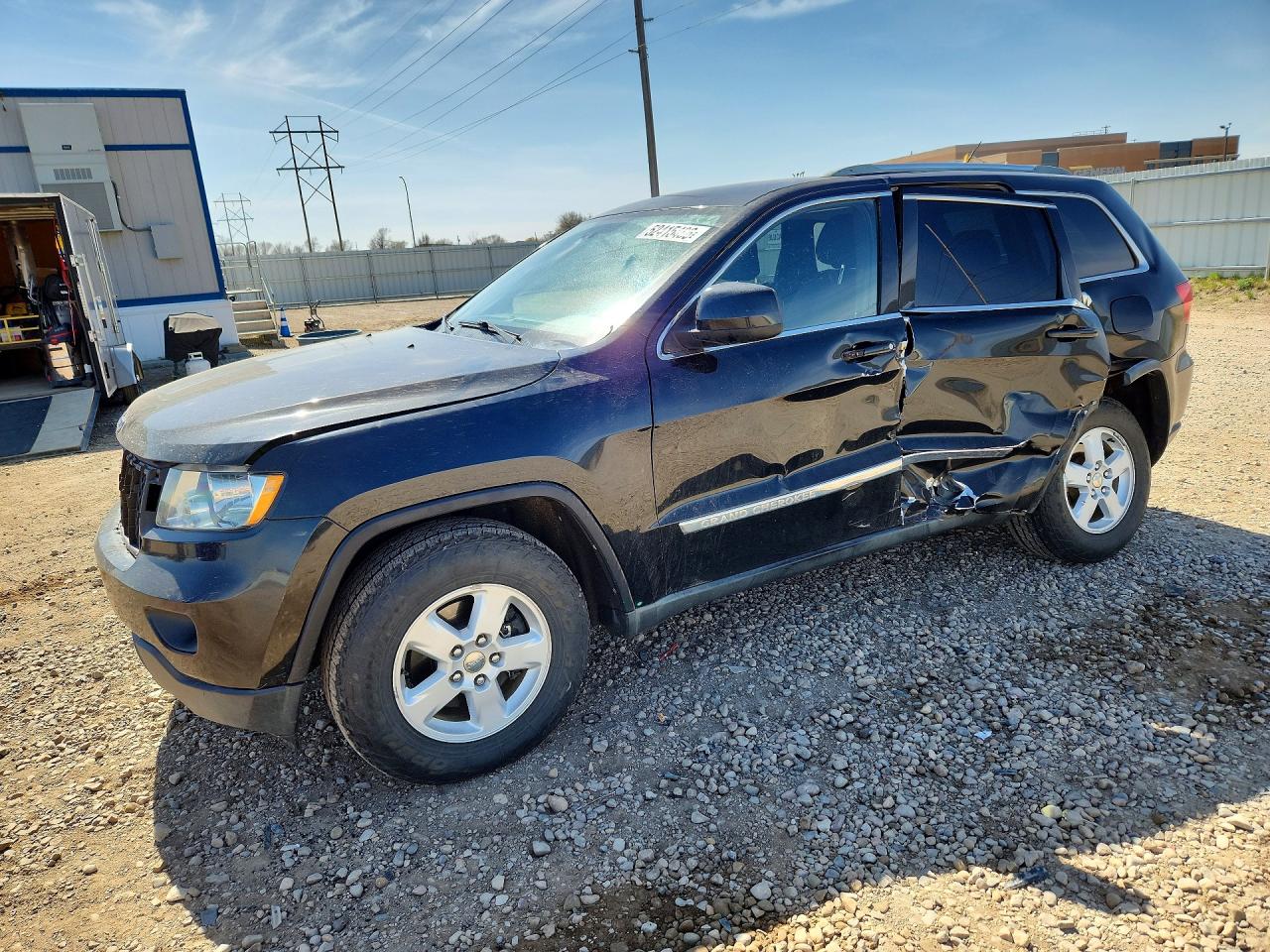 Salvage Jeep Cherokee Image