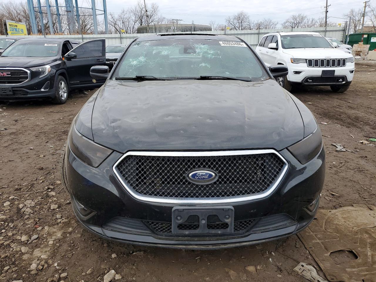 Ford Taurus Sho