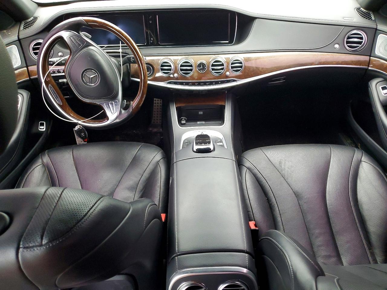 Mercedes-Benz S-Class 550 4matic
