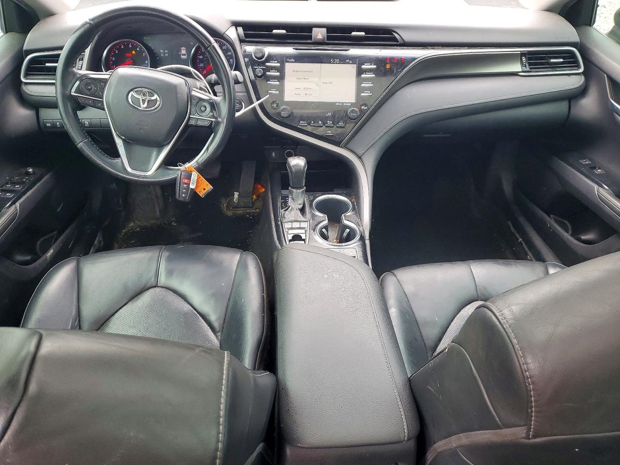 Toyota Camry Xse