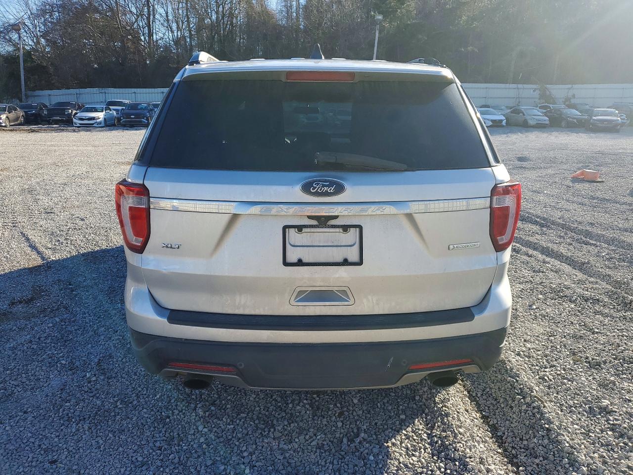 Ford Explorer Xlt