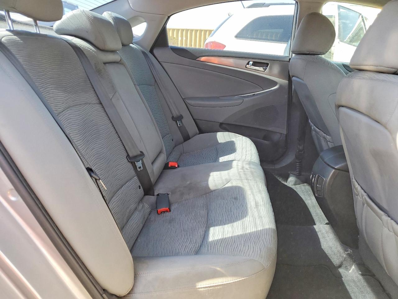 Hyundai SONATA Base