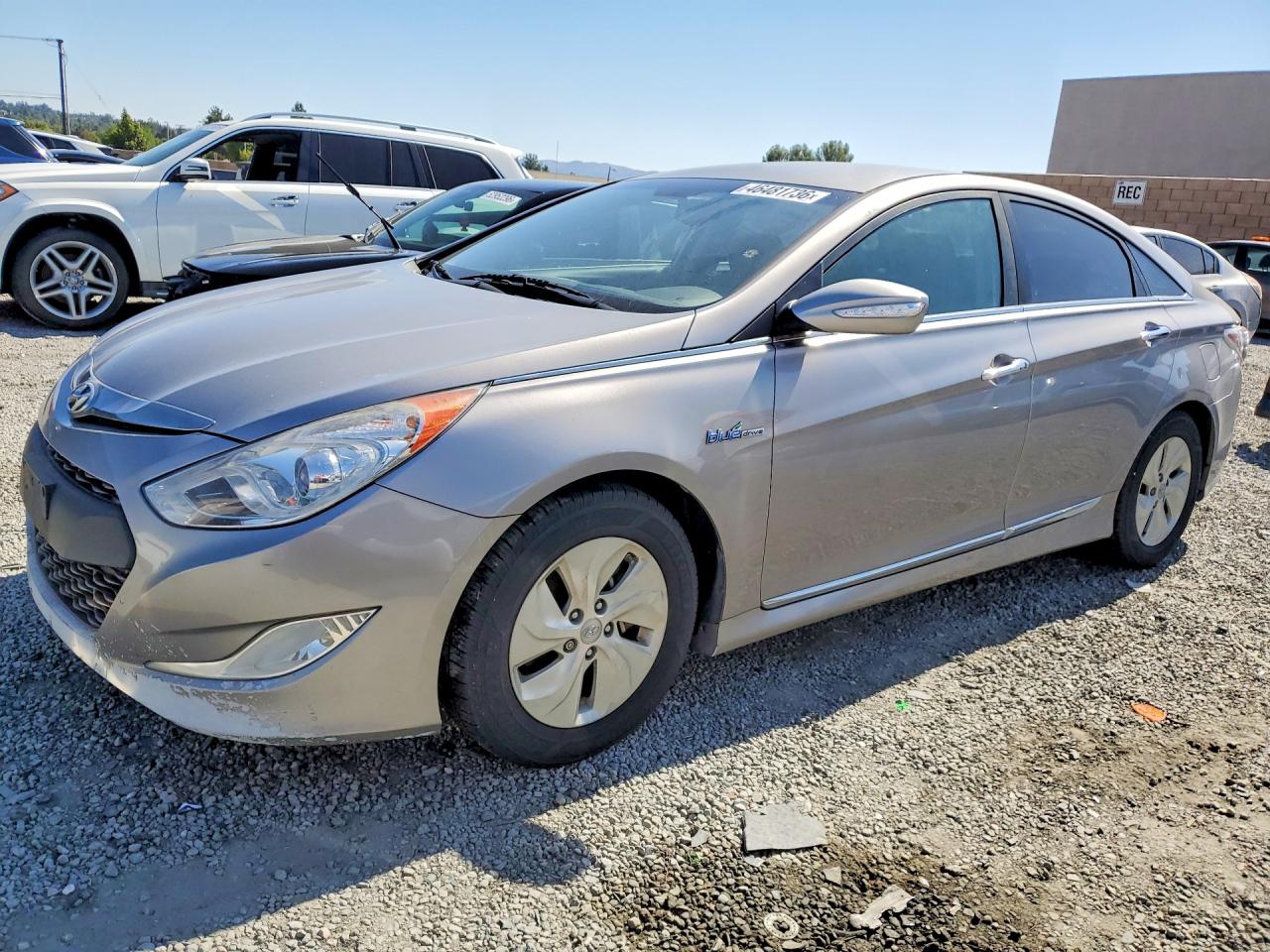 Salvage Hyundai SONATA Image
