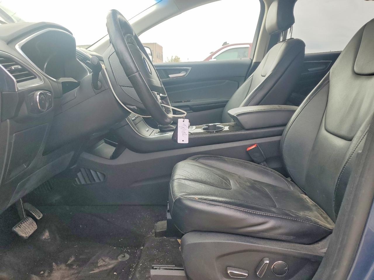Ford Edge Titanium
