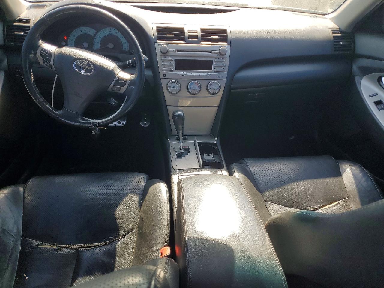 Toyota Camry Se V6