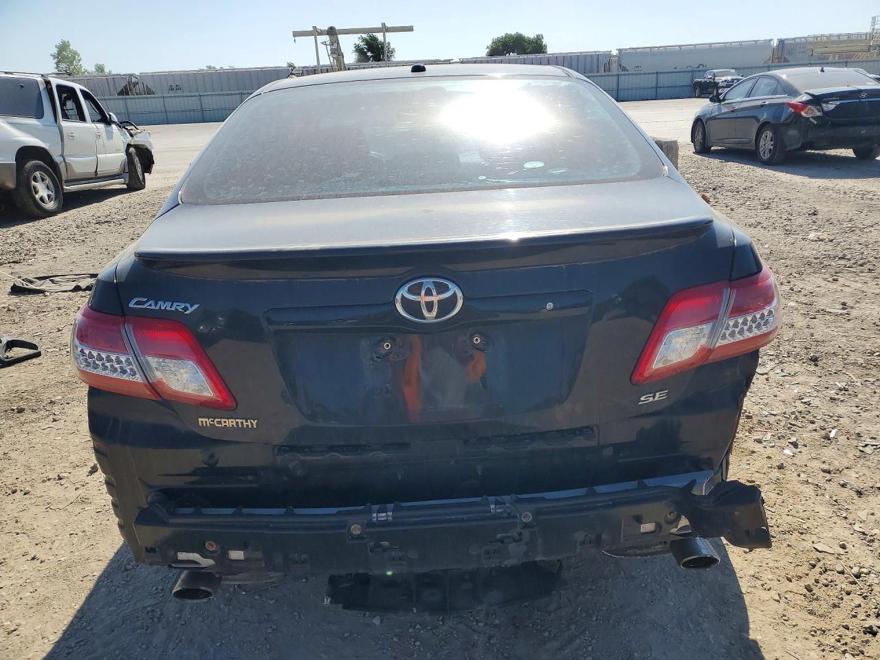 Toyota Camry Se V6