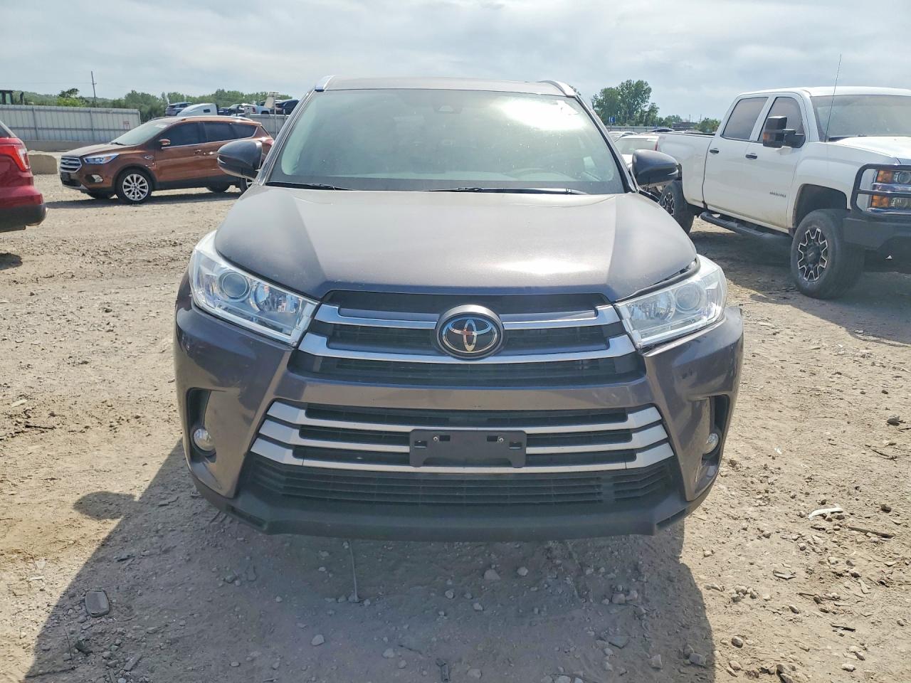 Toyota Highlander Xle