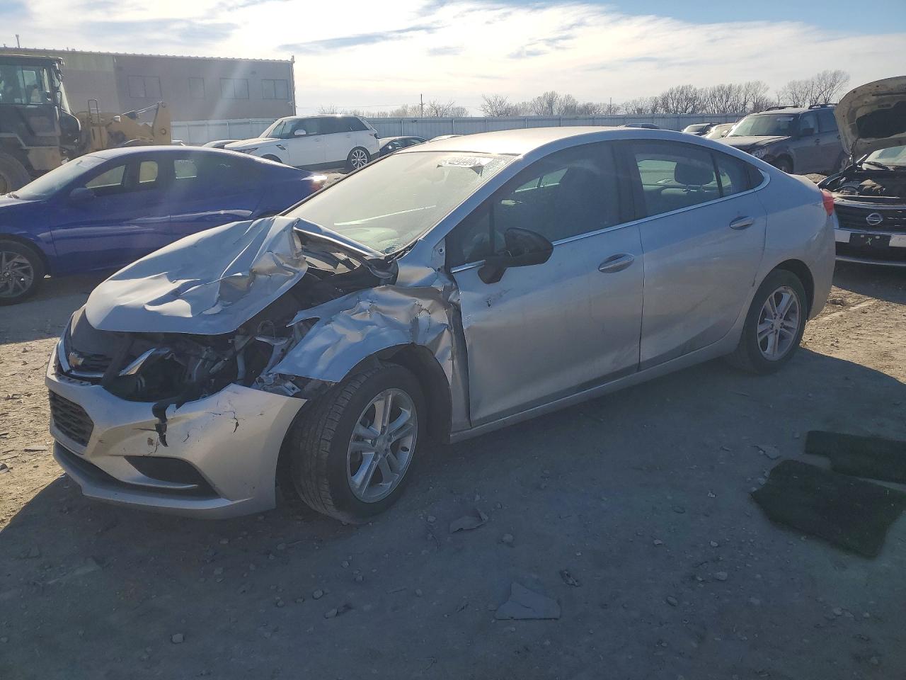 Salvage Chevrolet Cruze Image