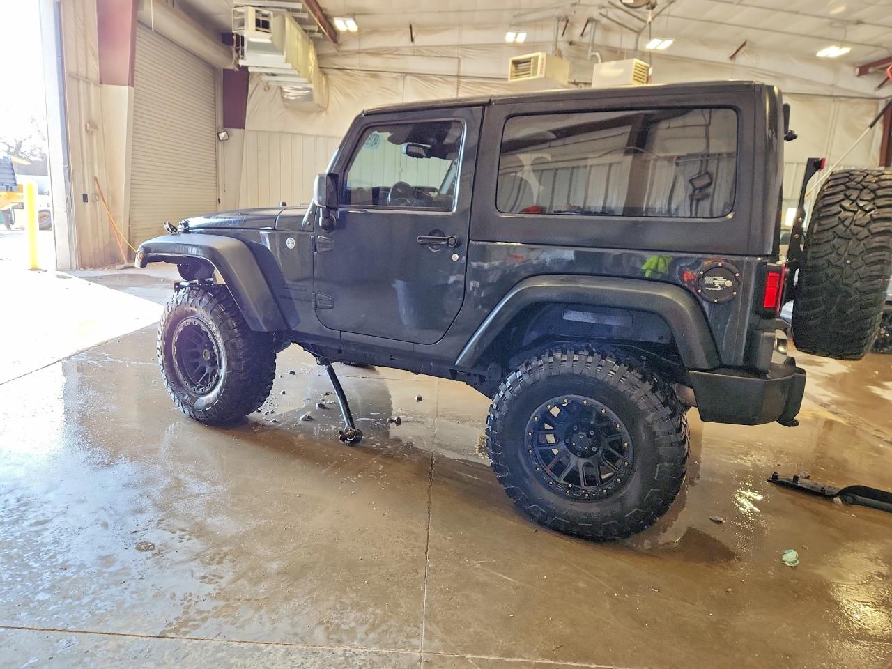 Jeep Wrangler Sport