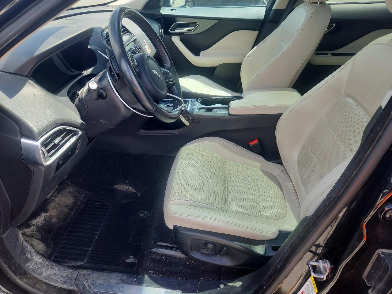 Jaguar F-PACE Prestige