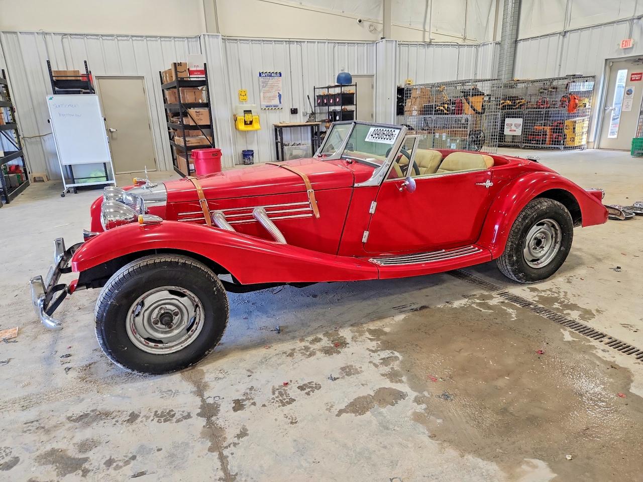 Salvage Kit Kit Car Image
