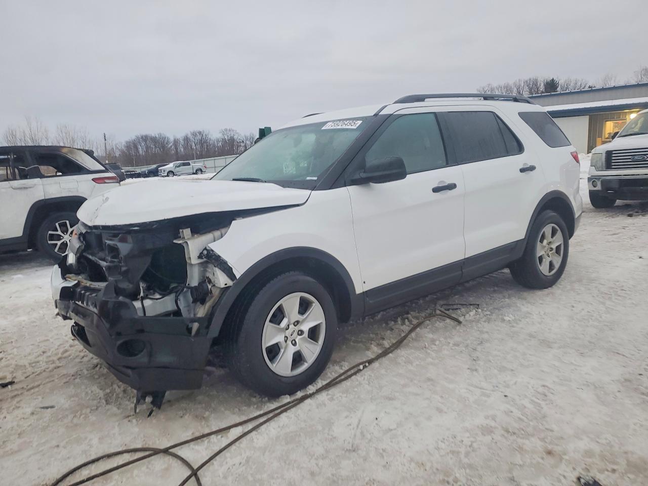 Salvage Ford Explorer Image