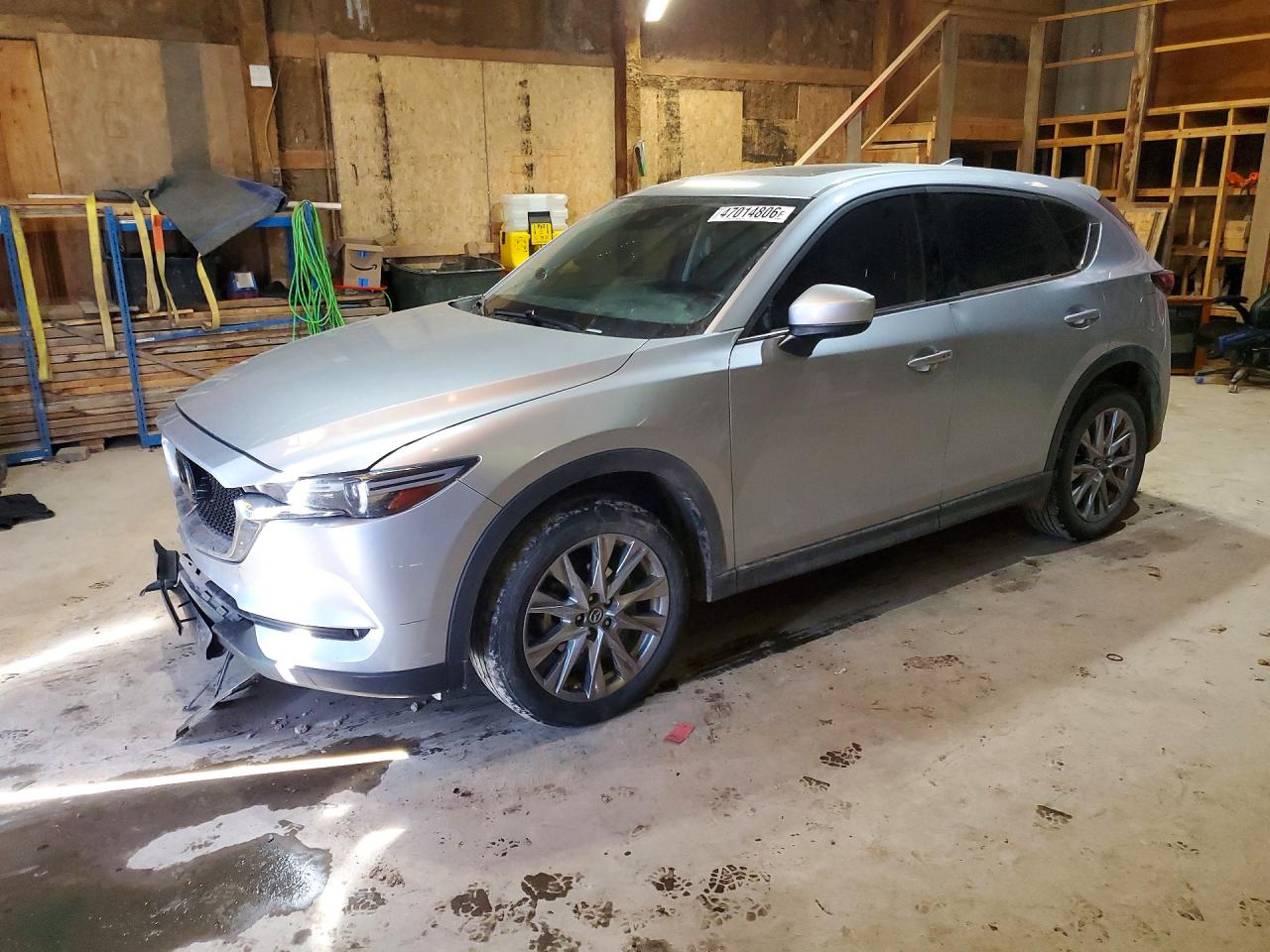 Salvage Mazda Cx Image