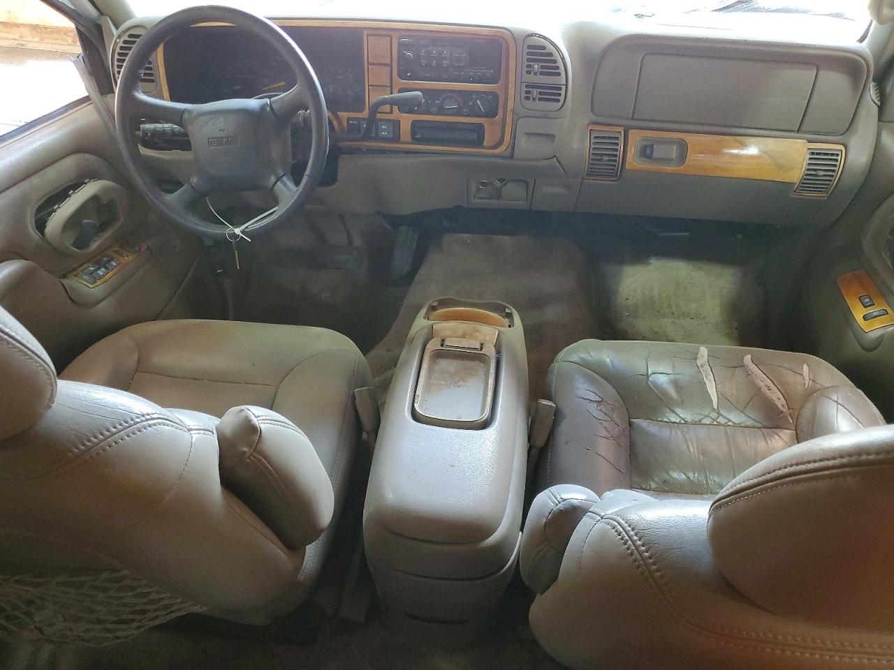 GMC Suburban K1500