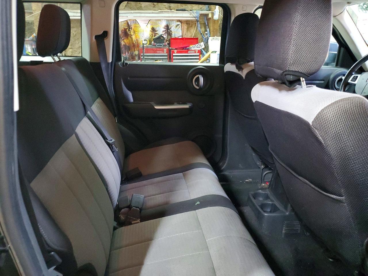 Dodge Nitro R