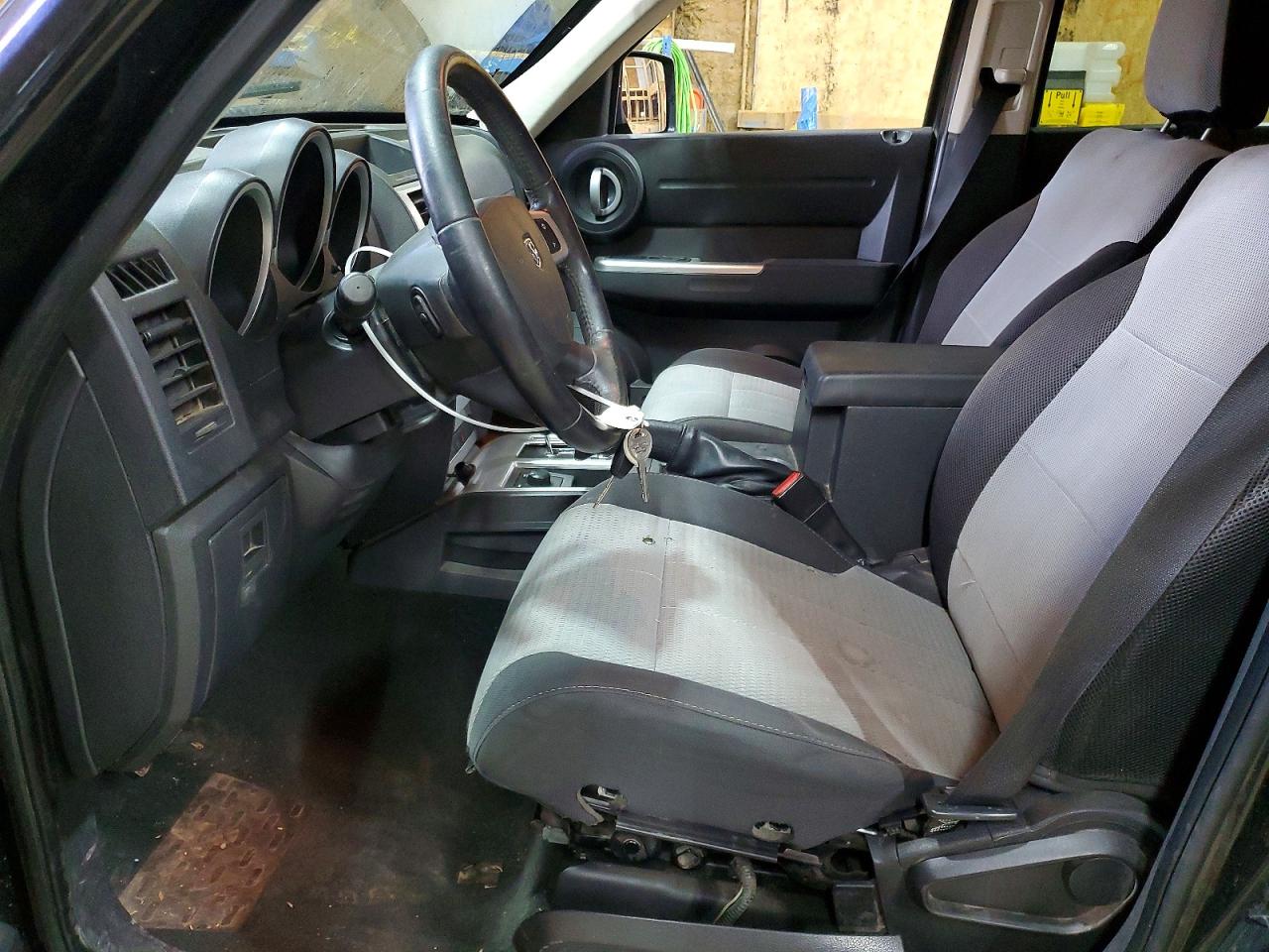 Dodge Nitro R