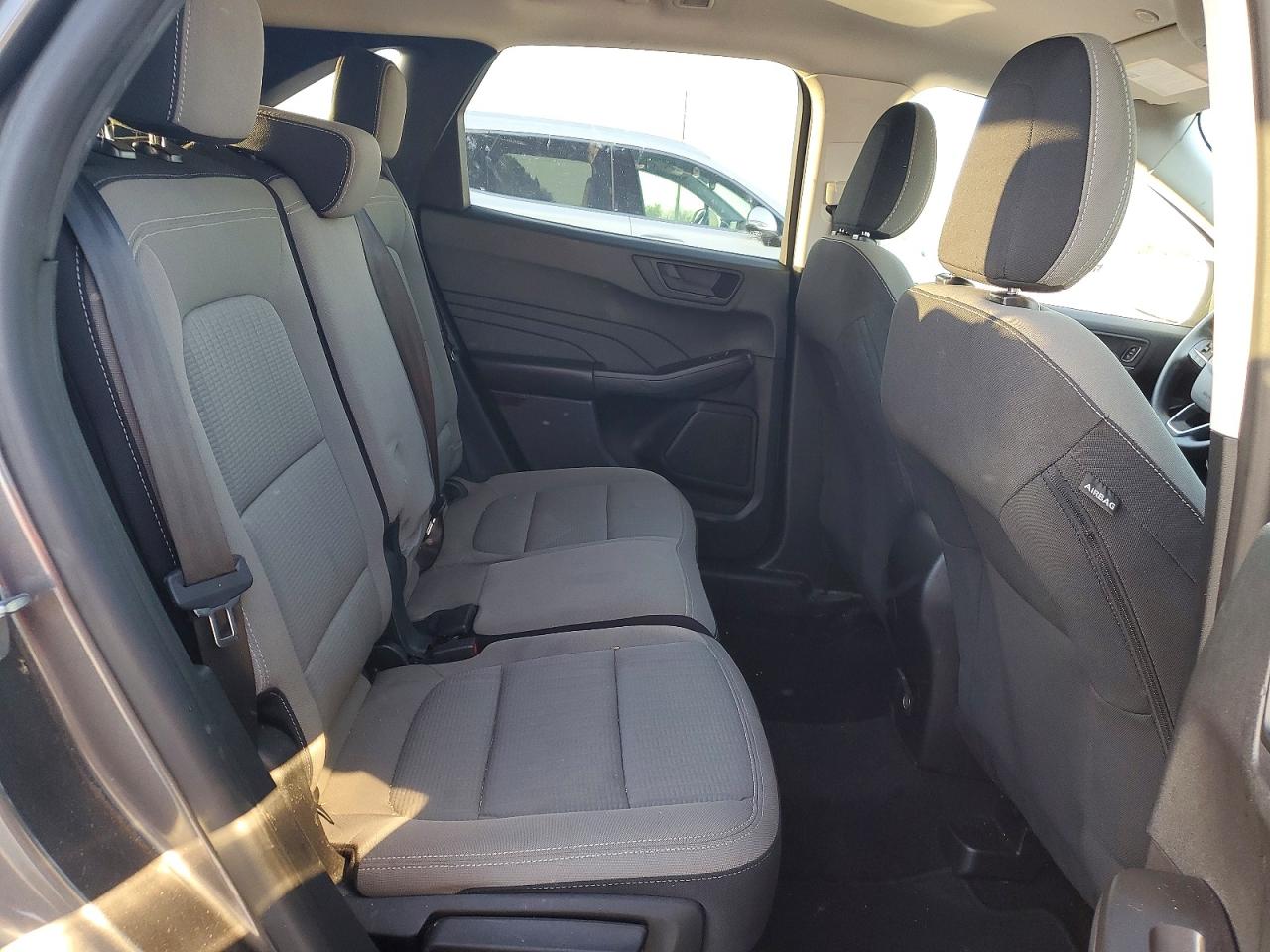 Ford Escape S