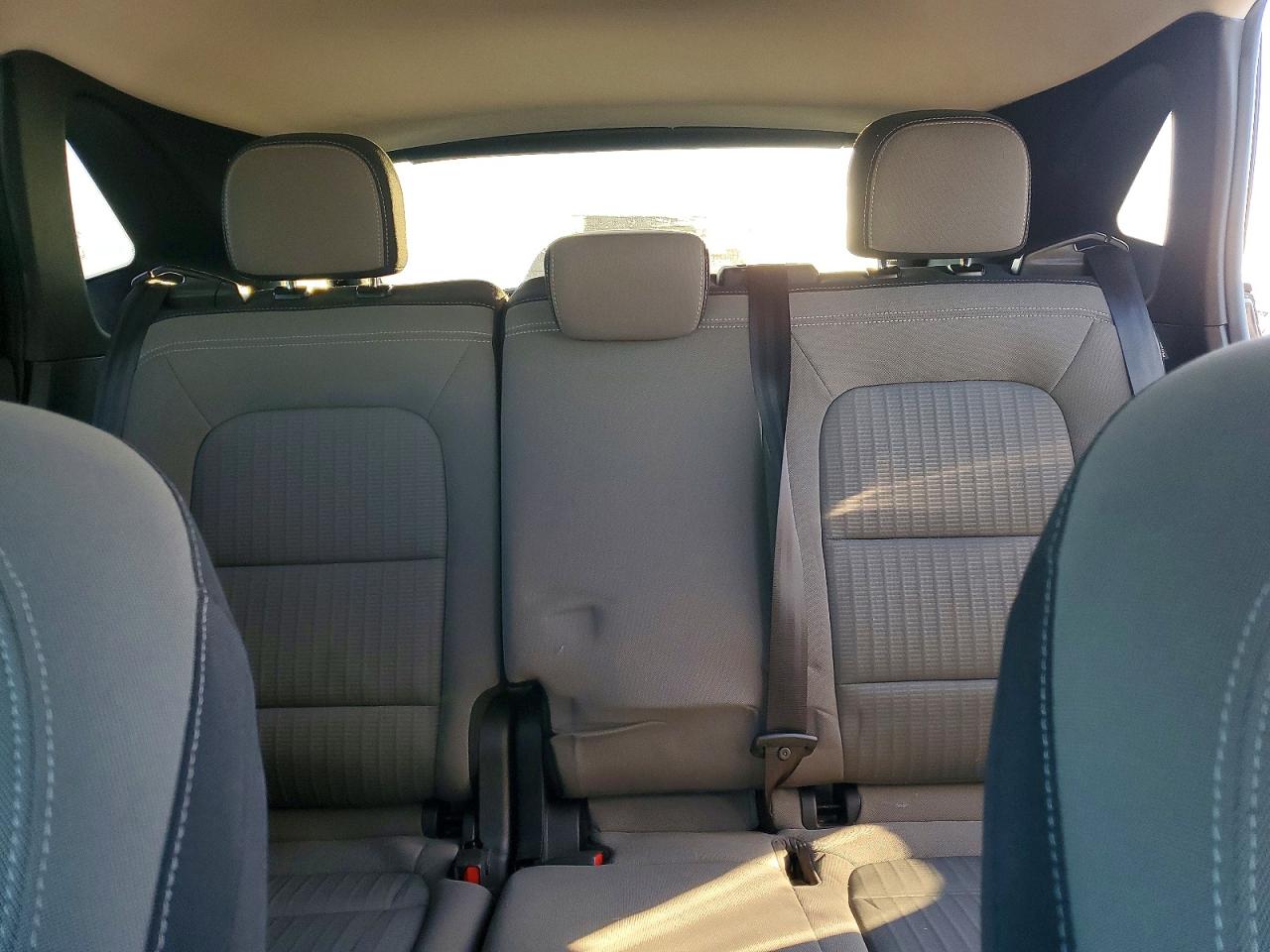 Ford Escape S