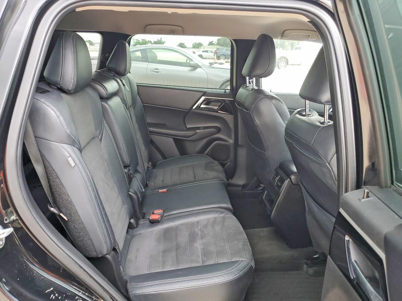 Mitsubishi Outlander Se