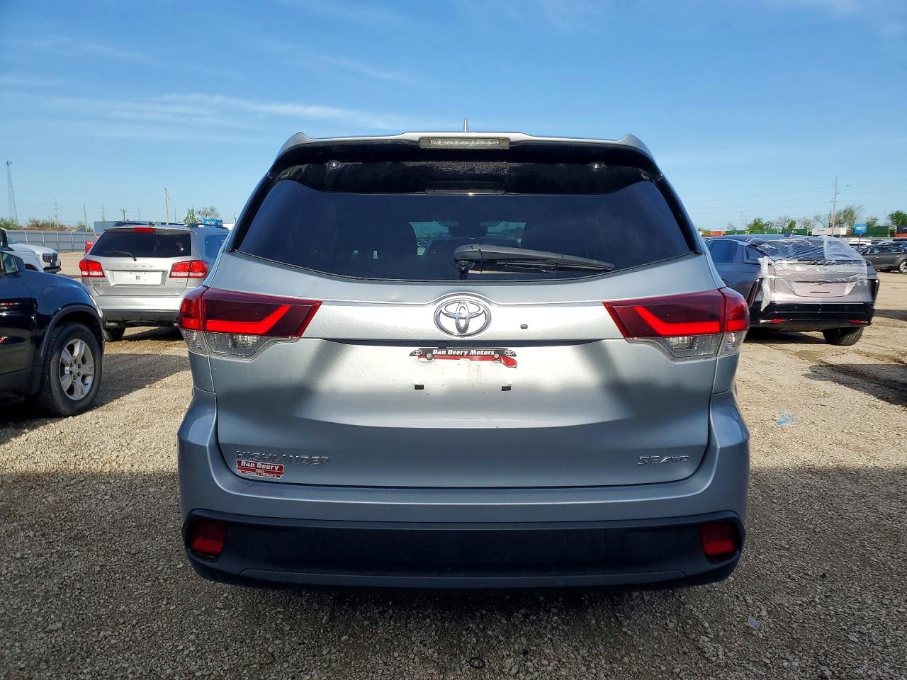 Toyota Highlander Se