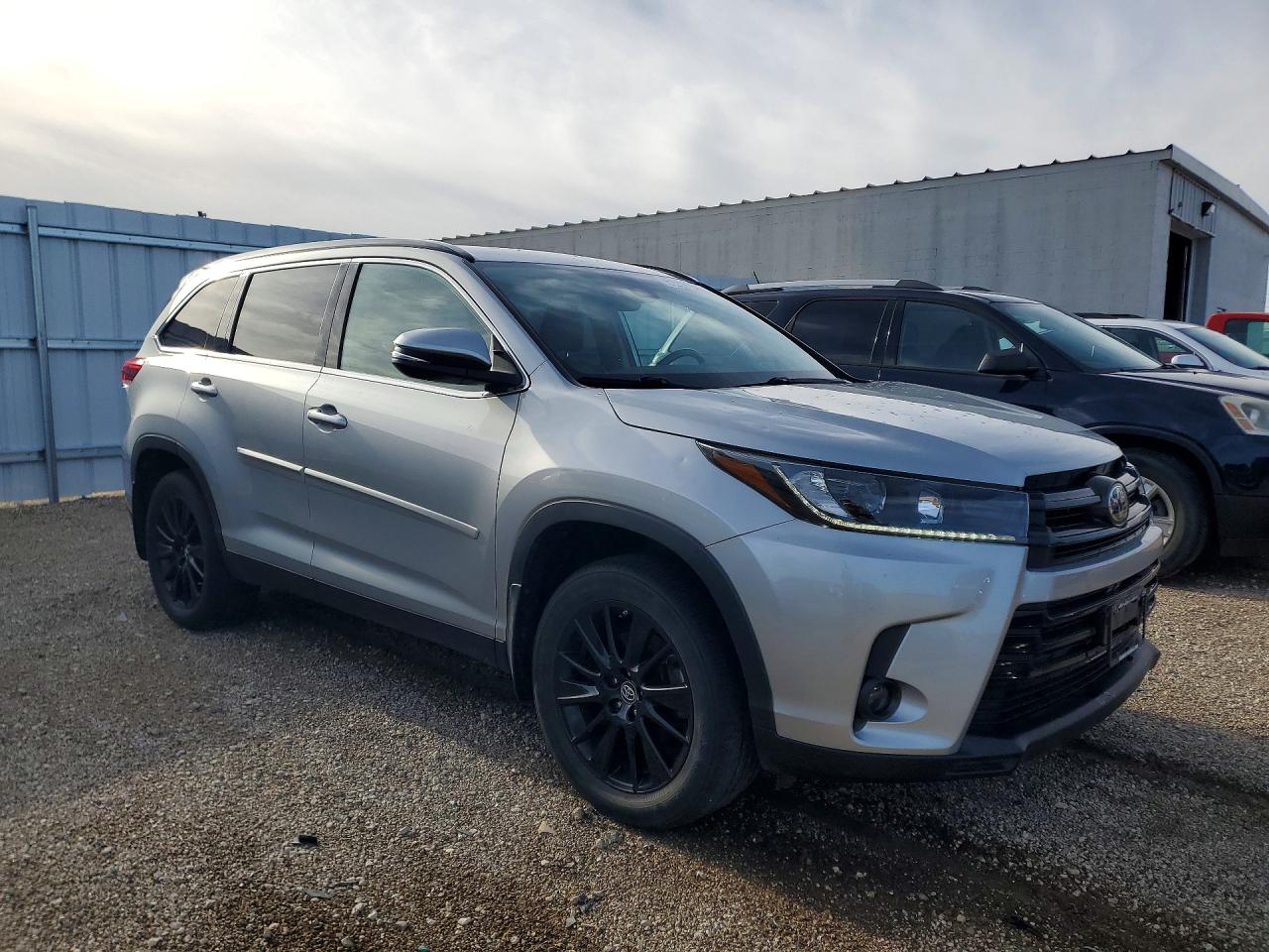 Toyota Highlander Se