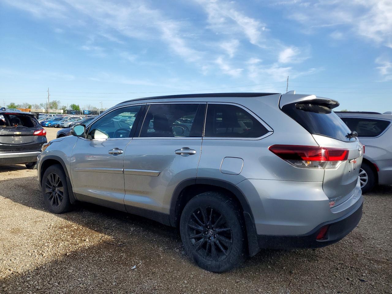 Toyota Highlander Se