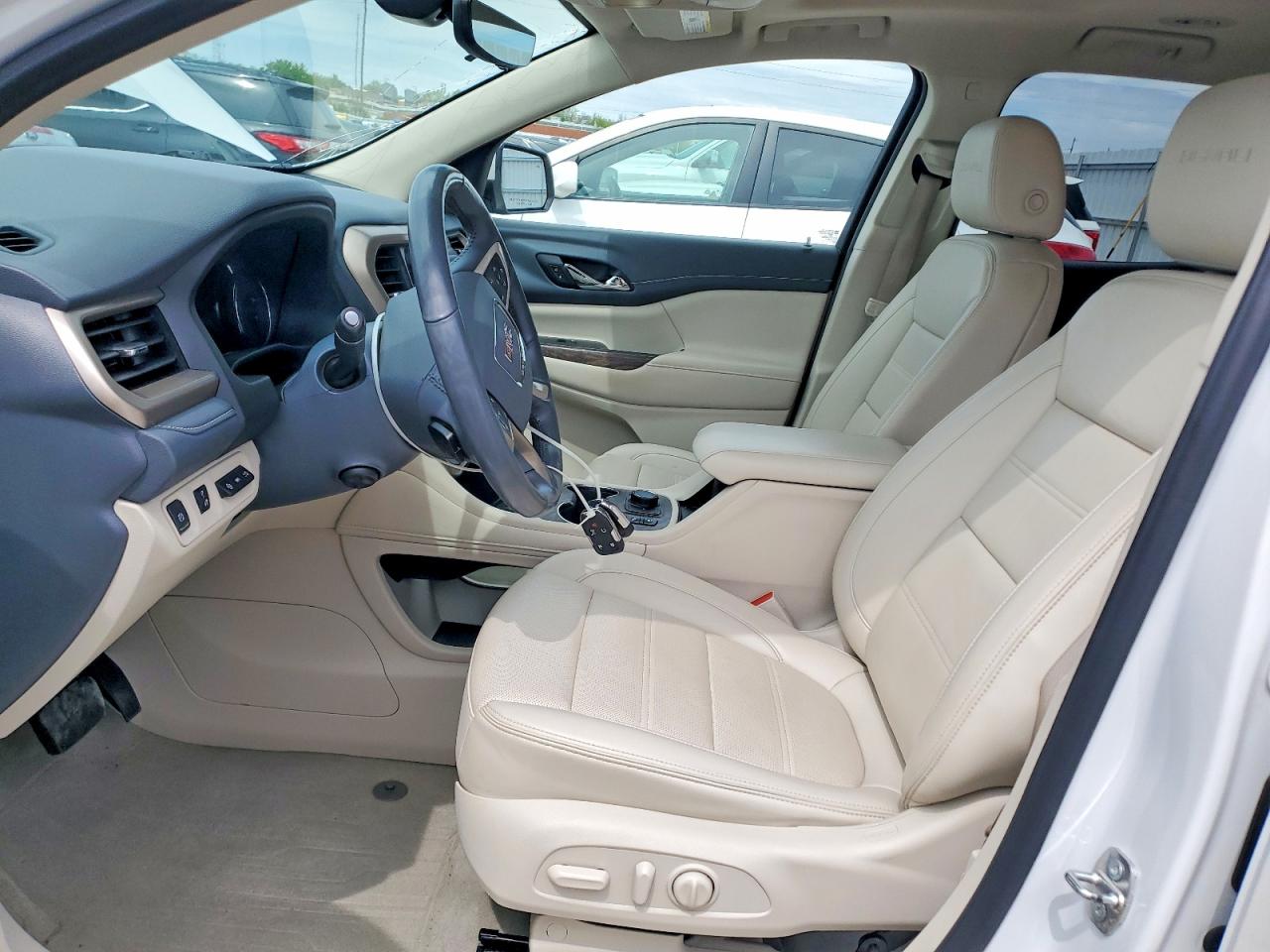 GMC Acadia Denali