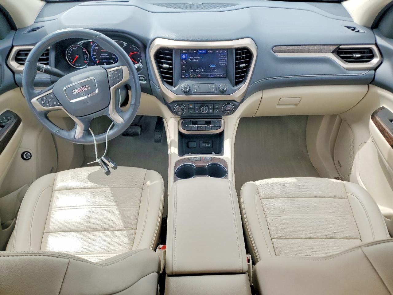 GMC Acadia Denali