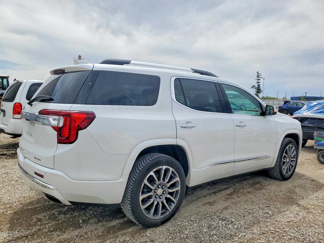 GMC Acadia Denali