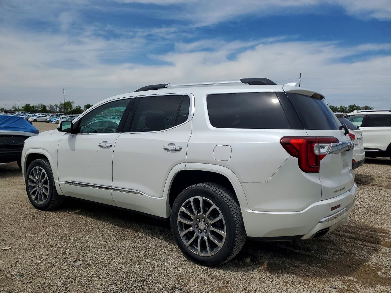 GMC Acadia Denali
