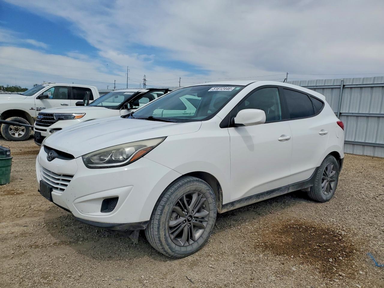 Salvage Hyundai TUCSON Image