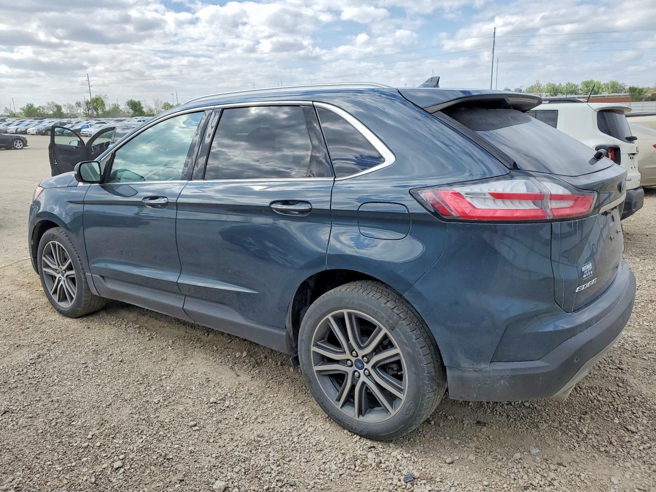 Ford Edge Titanium