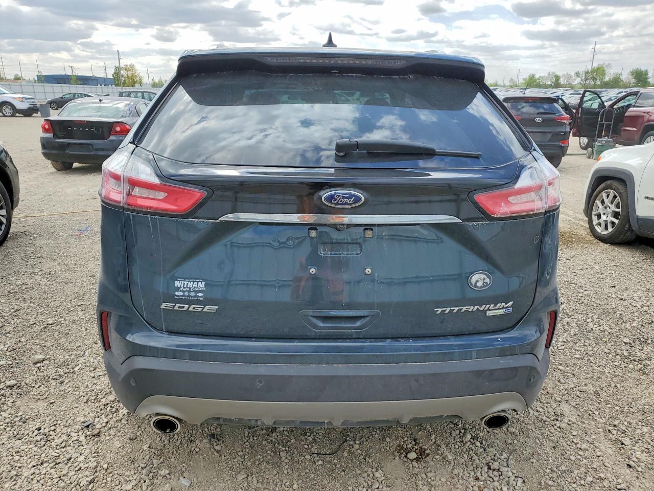 Ford Edge Titanium