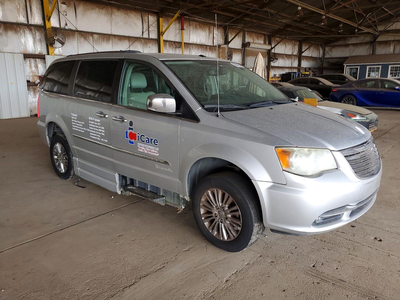 Chrysler Minivan Limited