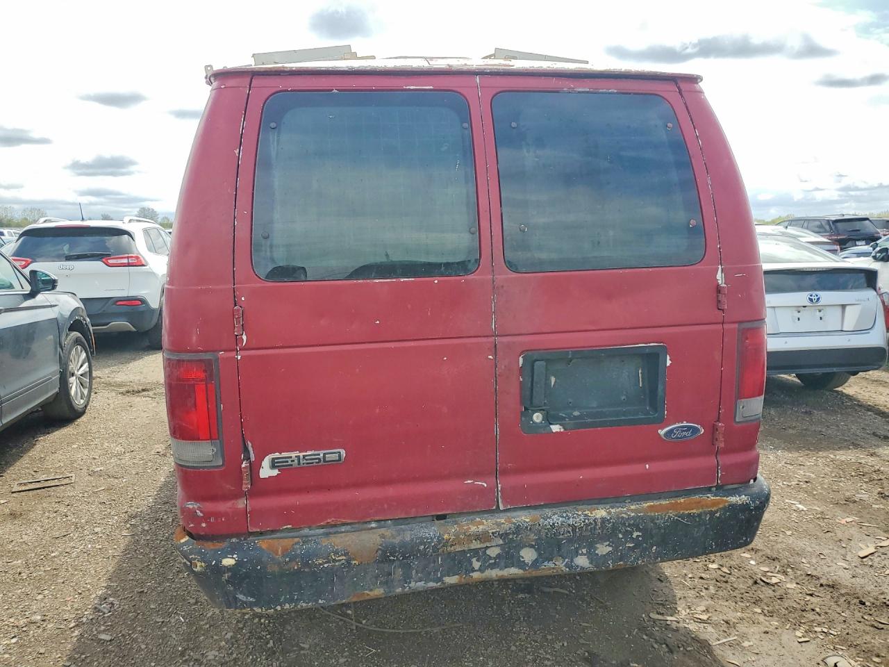 Ford Econoline E150 Van