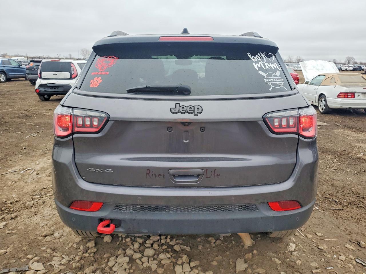 Jeep Compass Trailhawk