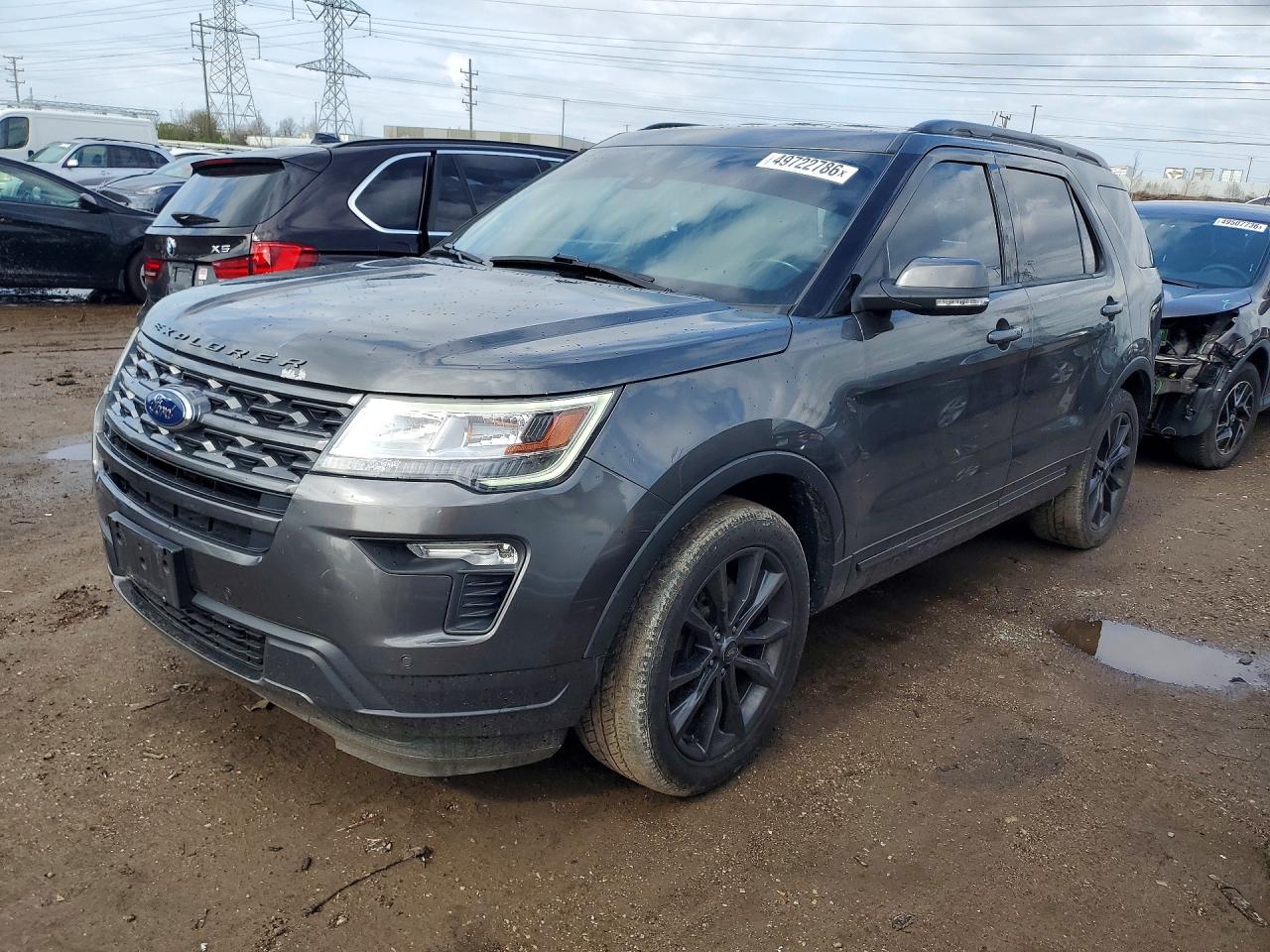 Salvage Ford Explorer Image