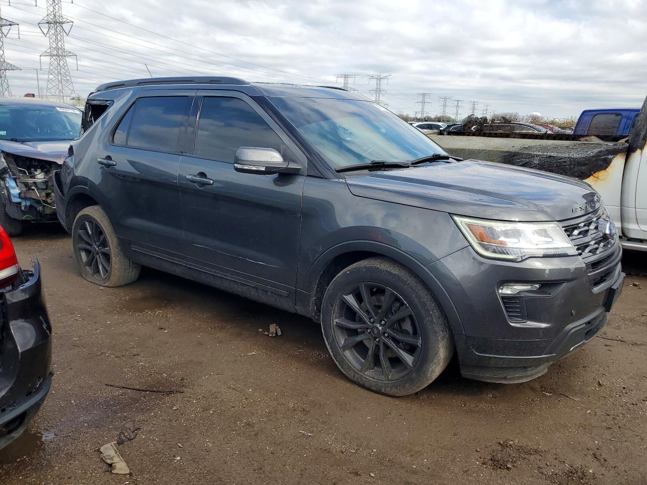 Ford Explorer Xlt