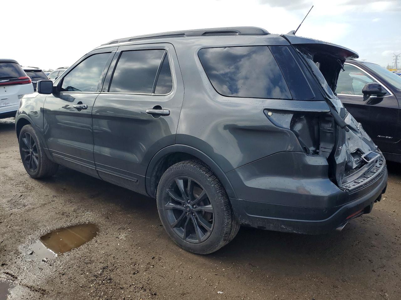 Ford Explorer Xlt