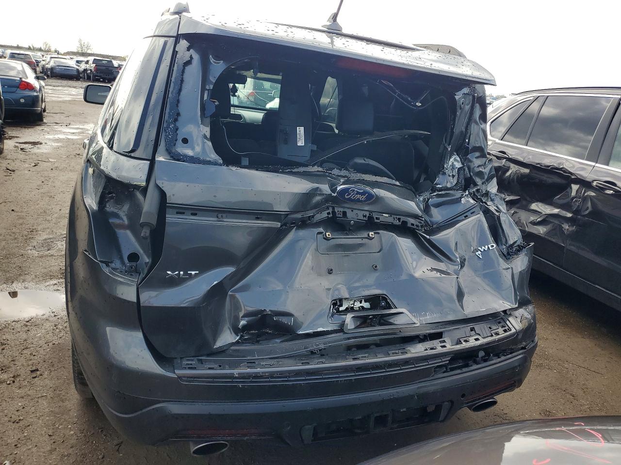 Ford Explorer Xlt