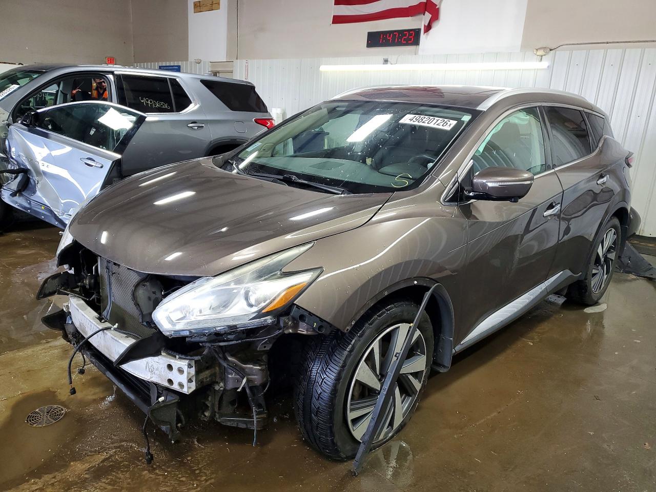 Salvage Nissan Murano Image
